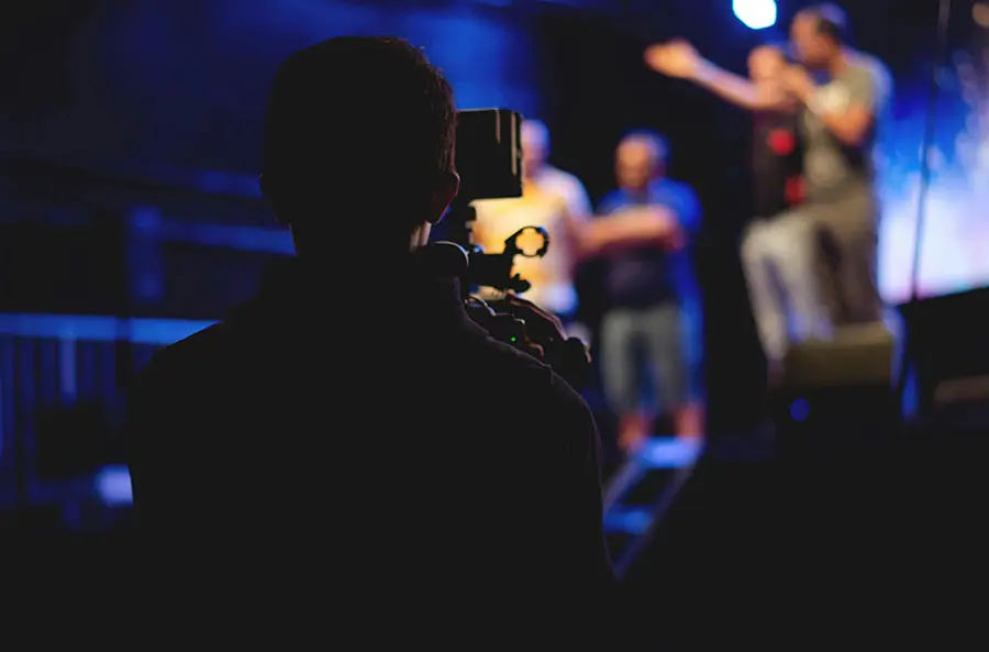 Empresa alquiler de mobiliario para rodajes y escenarios